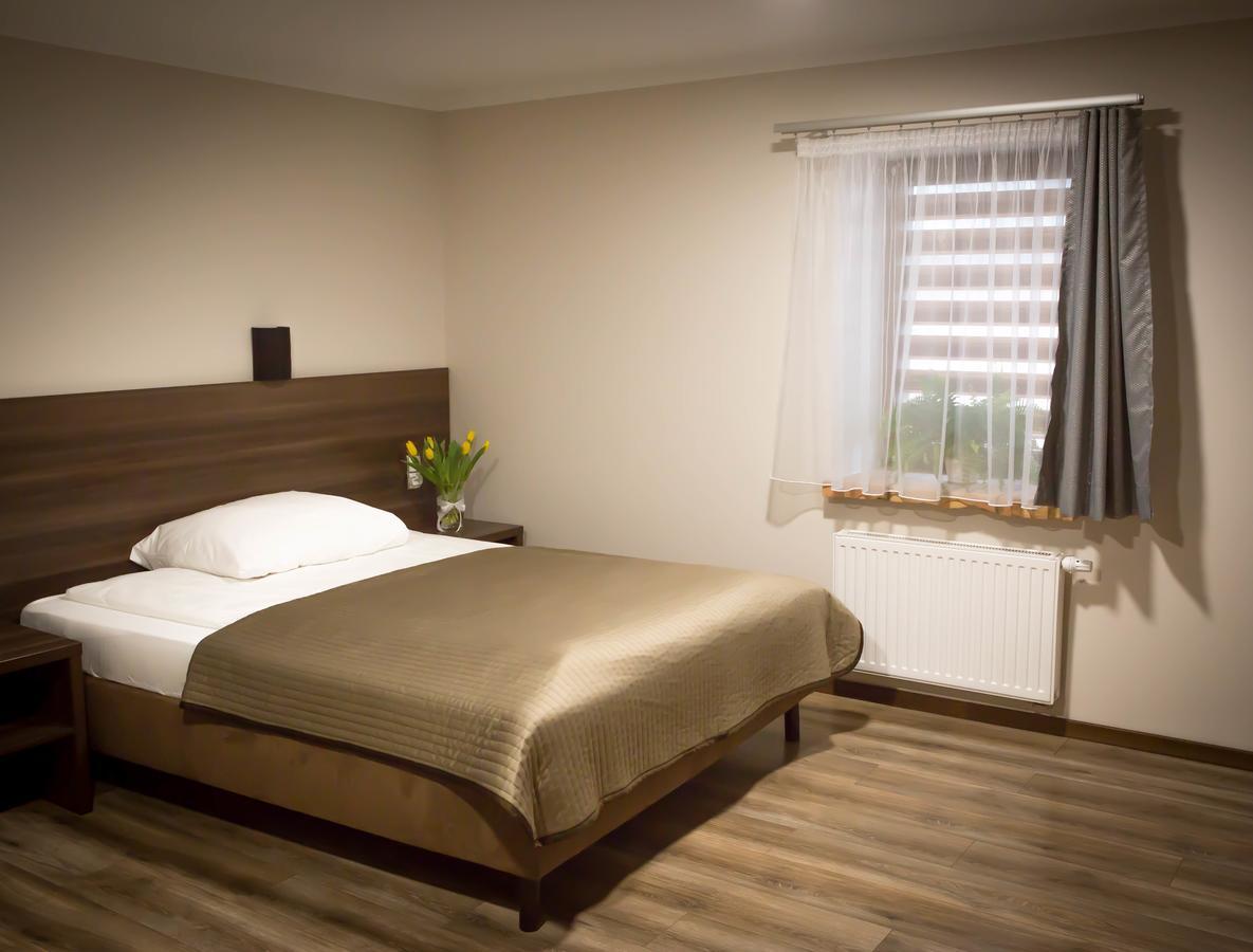 Apartamentowiec Kuzniar Kostrzyn nad Odra Exterior foto