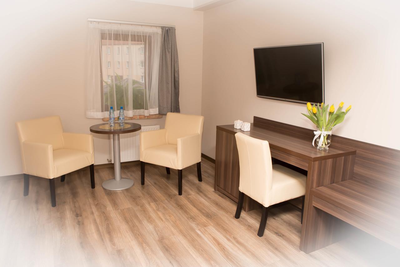 Apartamentowiec Kuzniar Kostrzyn nad Odra Exterior foto